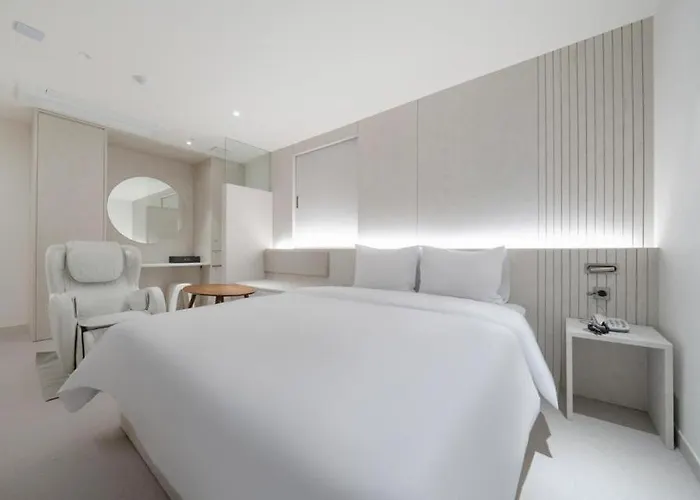 Motel Changdong Lonestar 3*