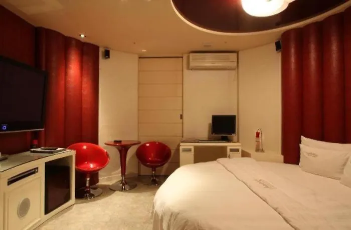 Changdong Lonestar Motel