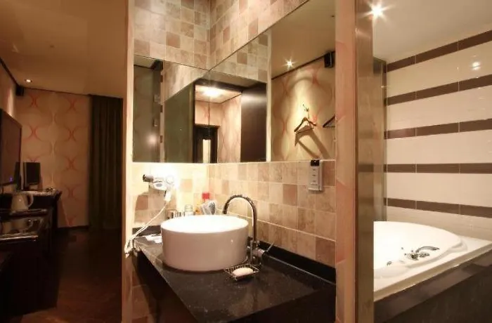 Motel Changdong Lonestar 3*